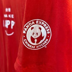 Medium Panda Express Gildan Tee-Shirt